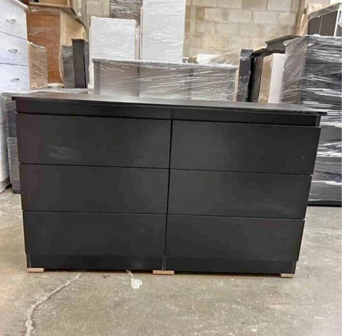 Wooden Dresser 85 1