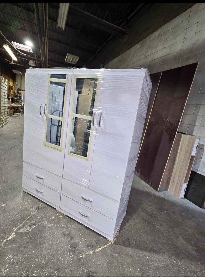 Wooden Assembled Wardrobe 115
