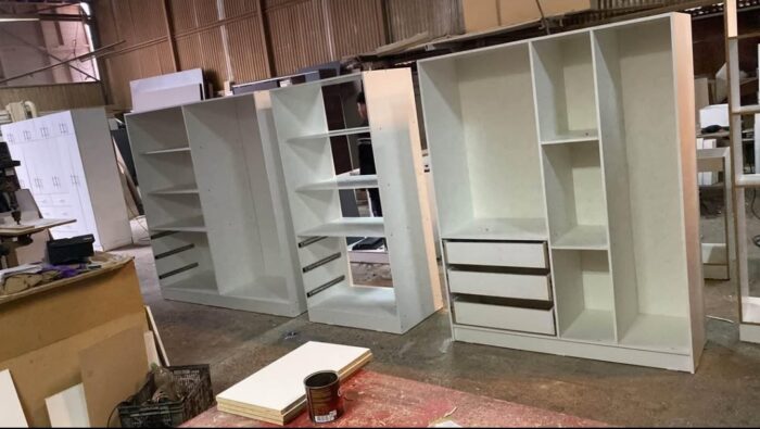 Wooden Assembled Wardrobe 126