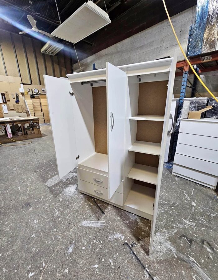 Wooden Assembled Wardrobe 131