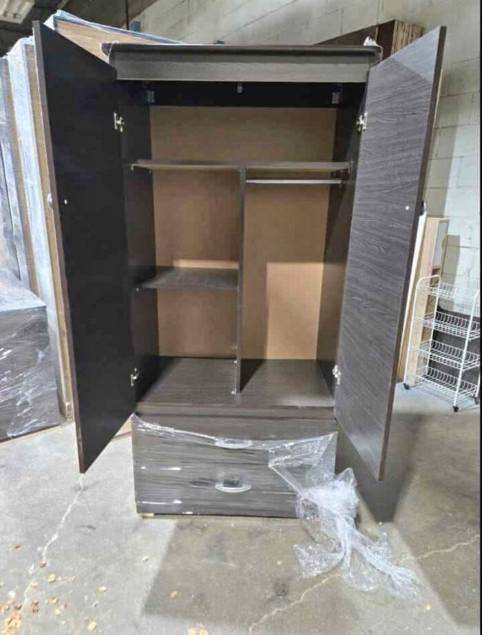 Wooden Assembled Wardrobe 159